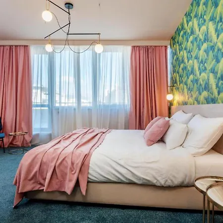 Priska Med Luxury 2