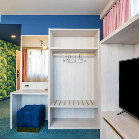 Priska Med Luxury 2